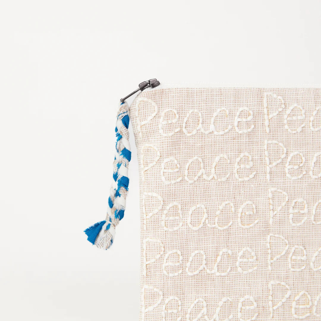 Saleh Pouch