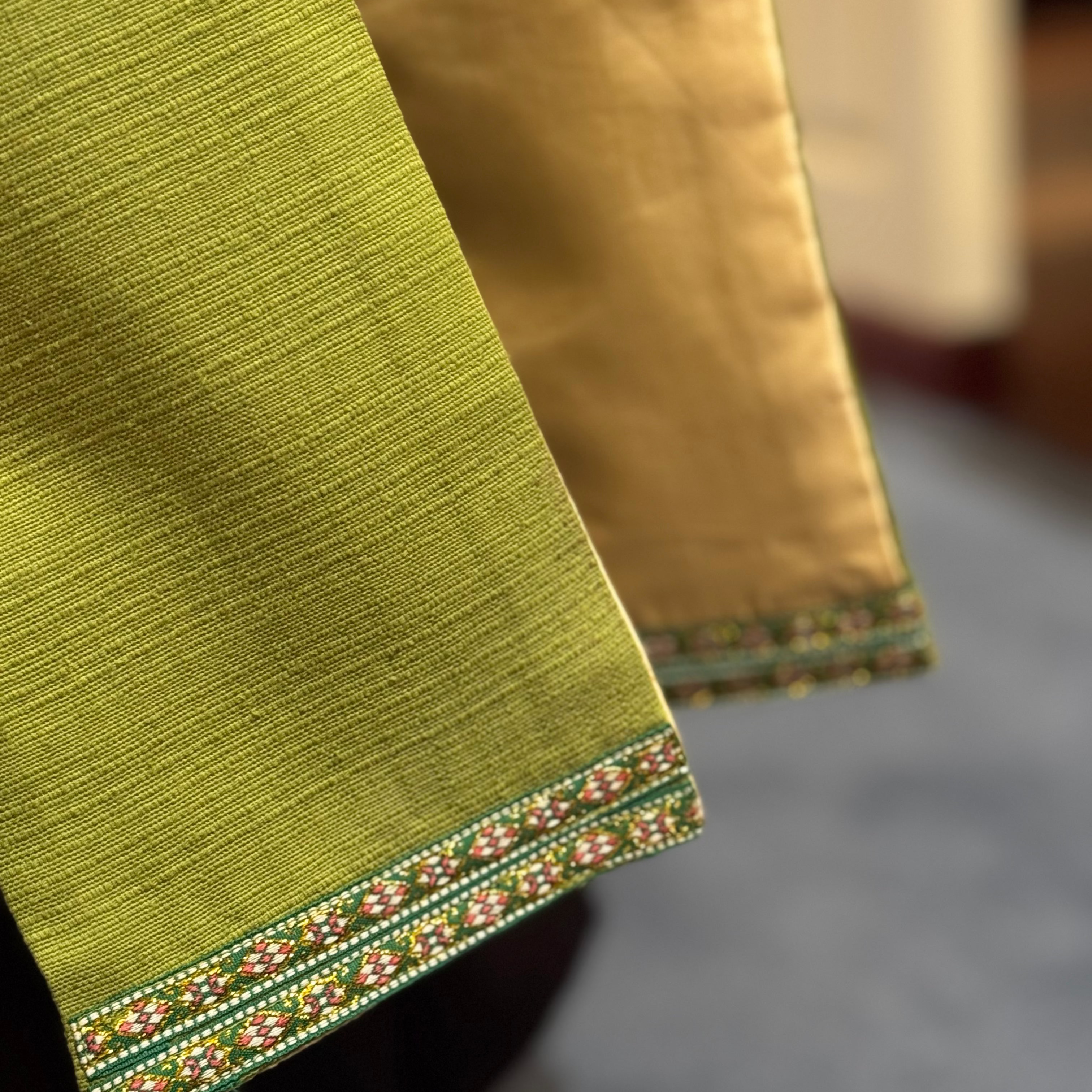 Priscilla's Thai Silk Stoles