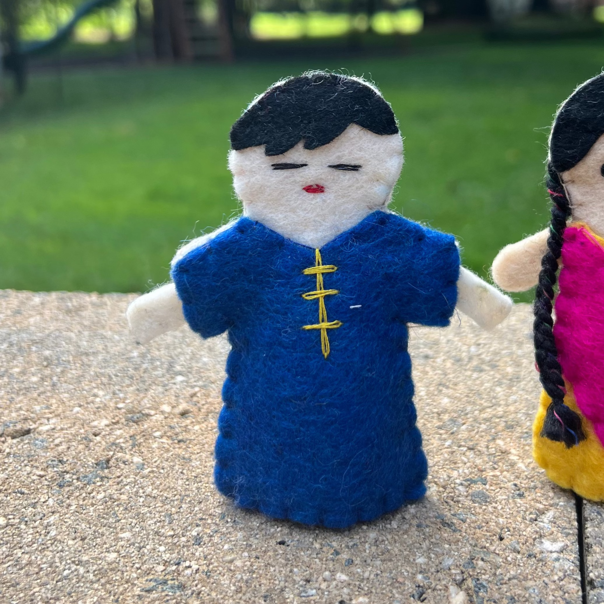 Children Around the World Finger Puppet