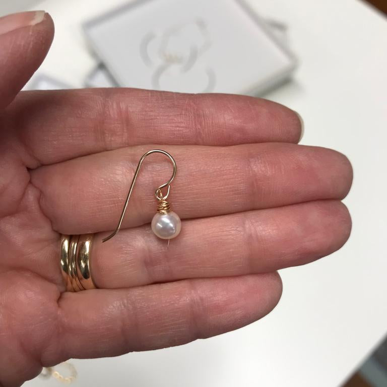 Leeda Pearl Earrings (14k Gold Filled)