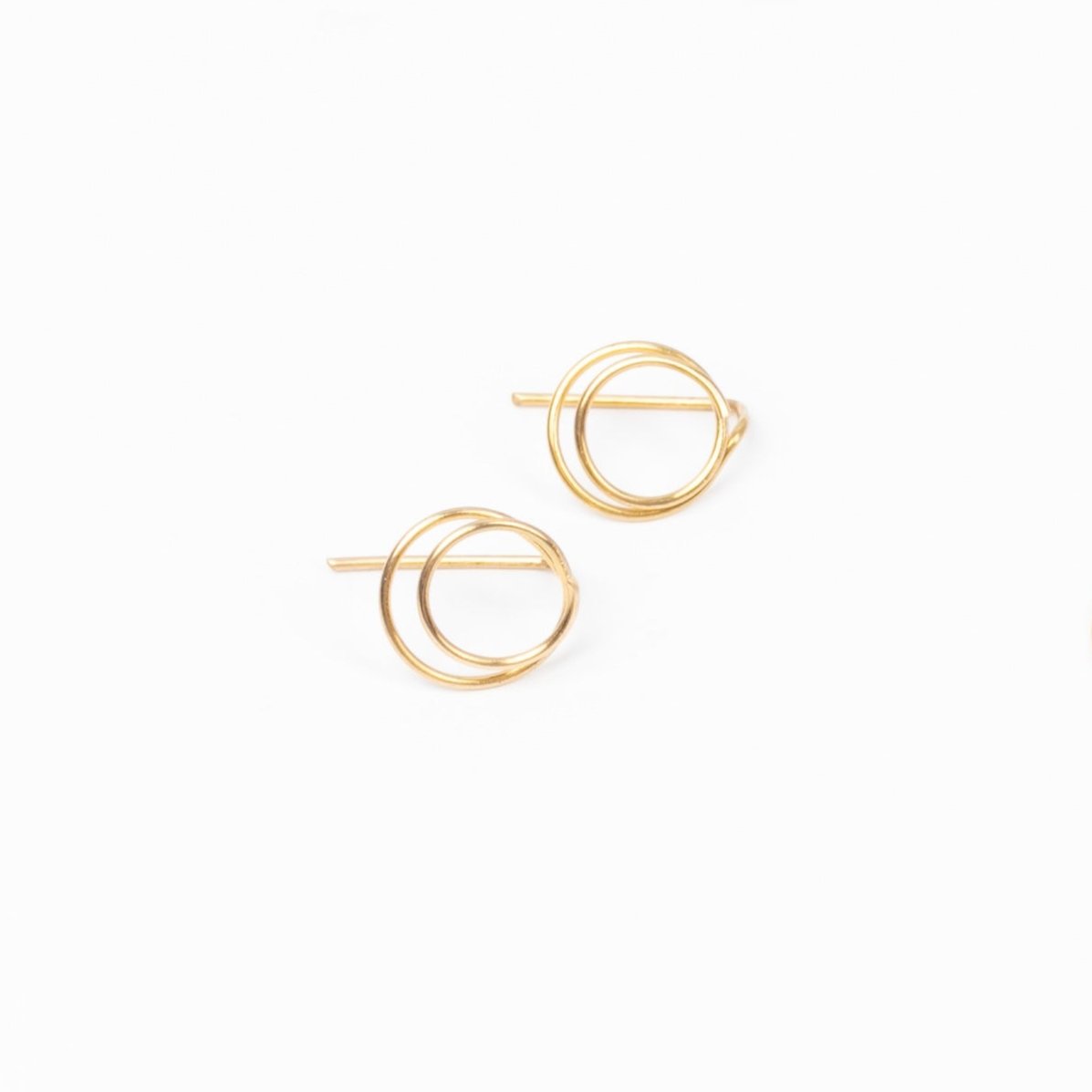 Zomi Open Circle Earrings (14k Gold Filled)