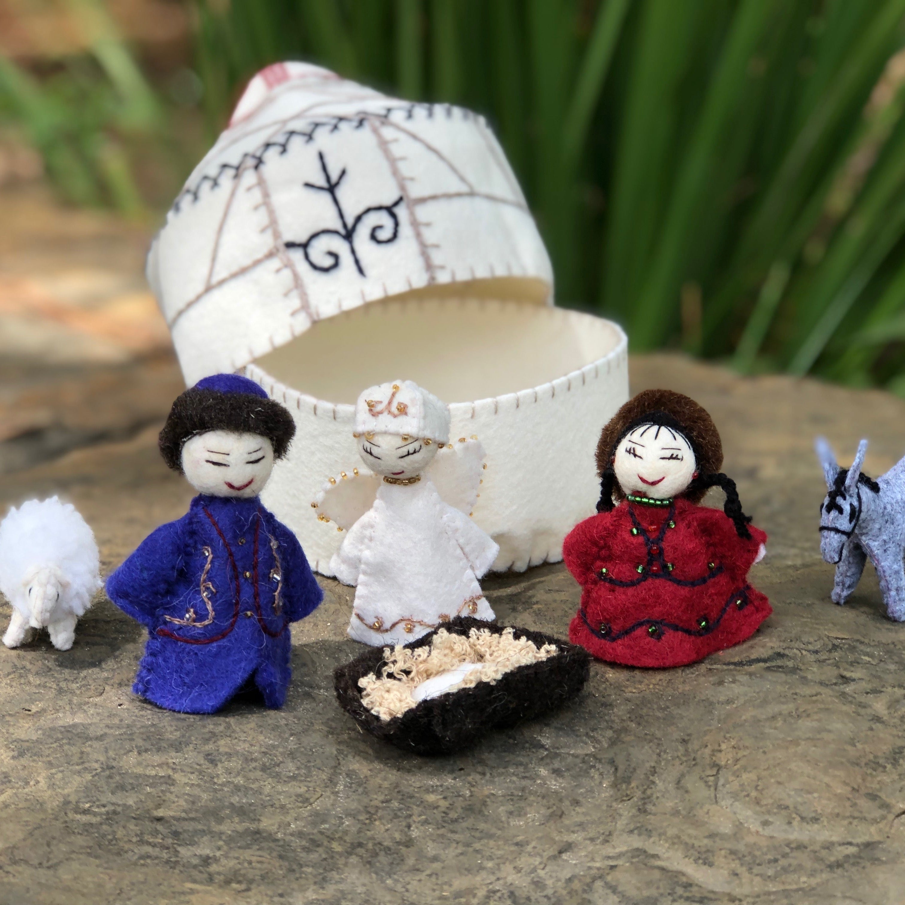 Medium Rejoice! Nativity