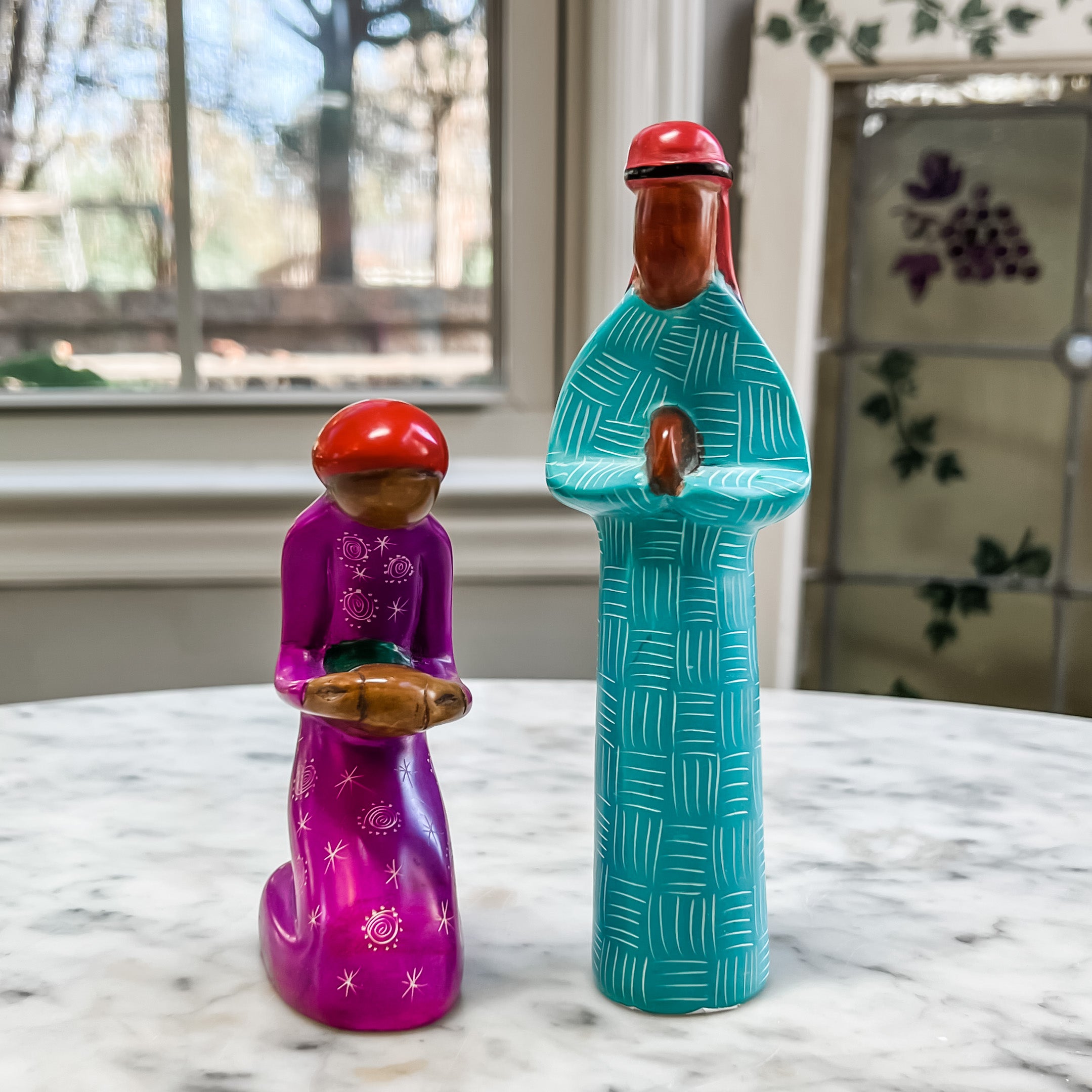 Painted Kneeling Nativity
