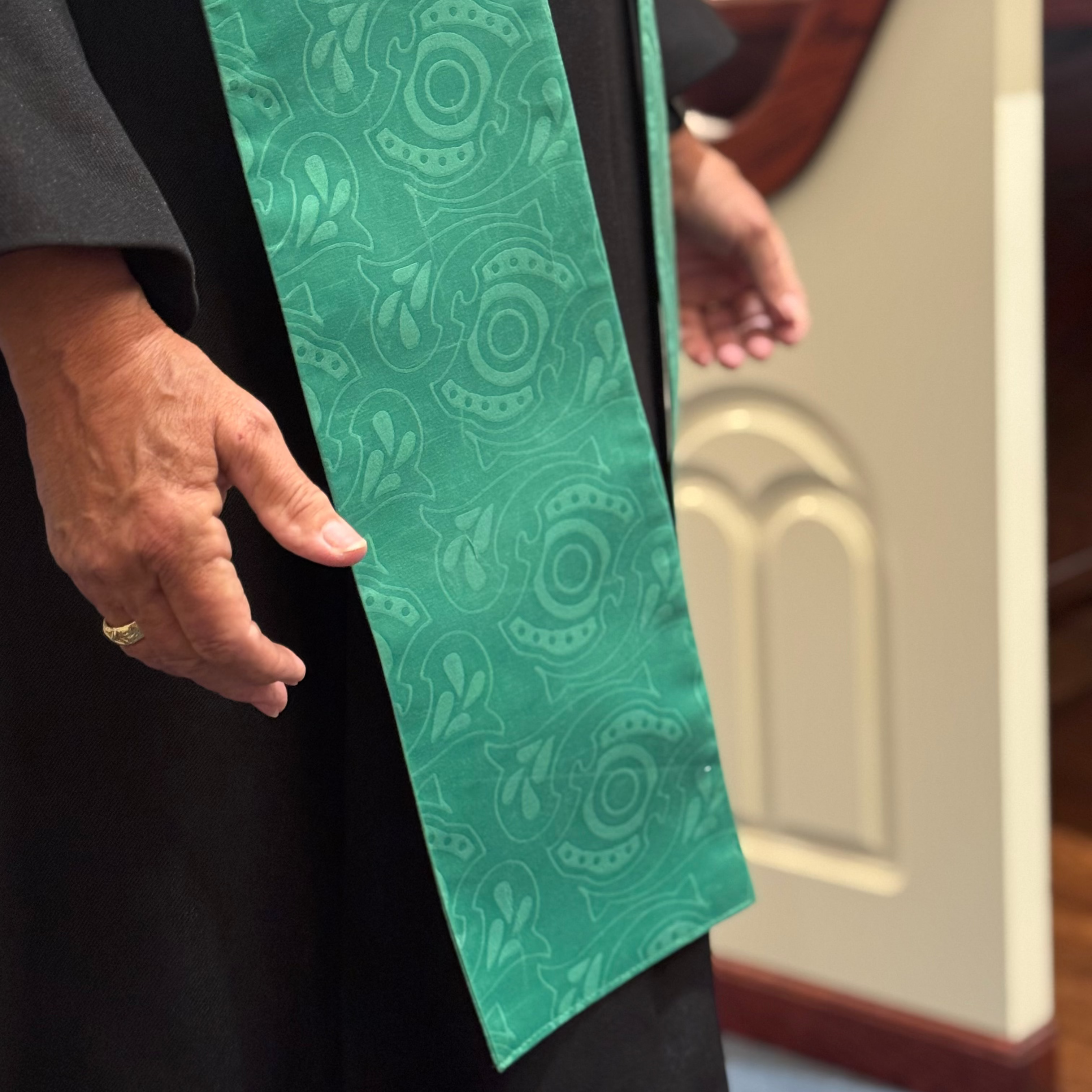 Sewing for Hope Clergy Bazin Stole