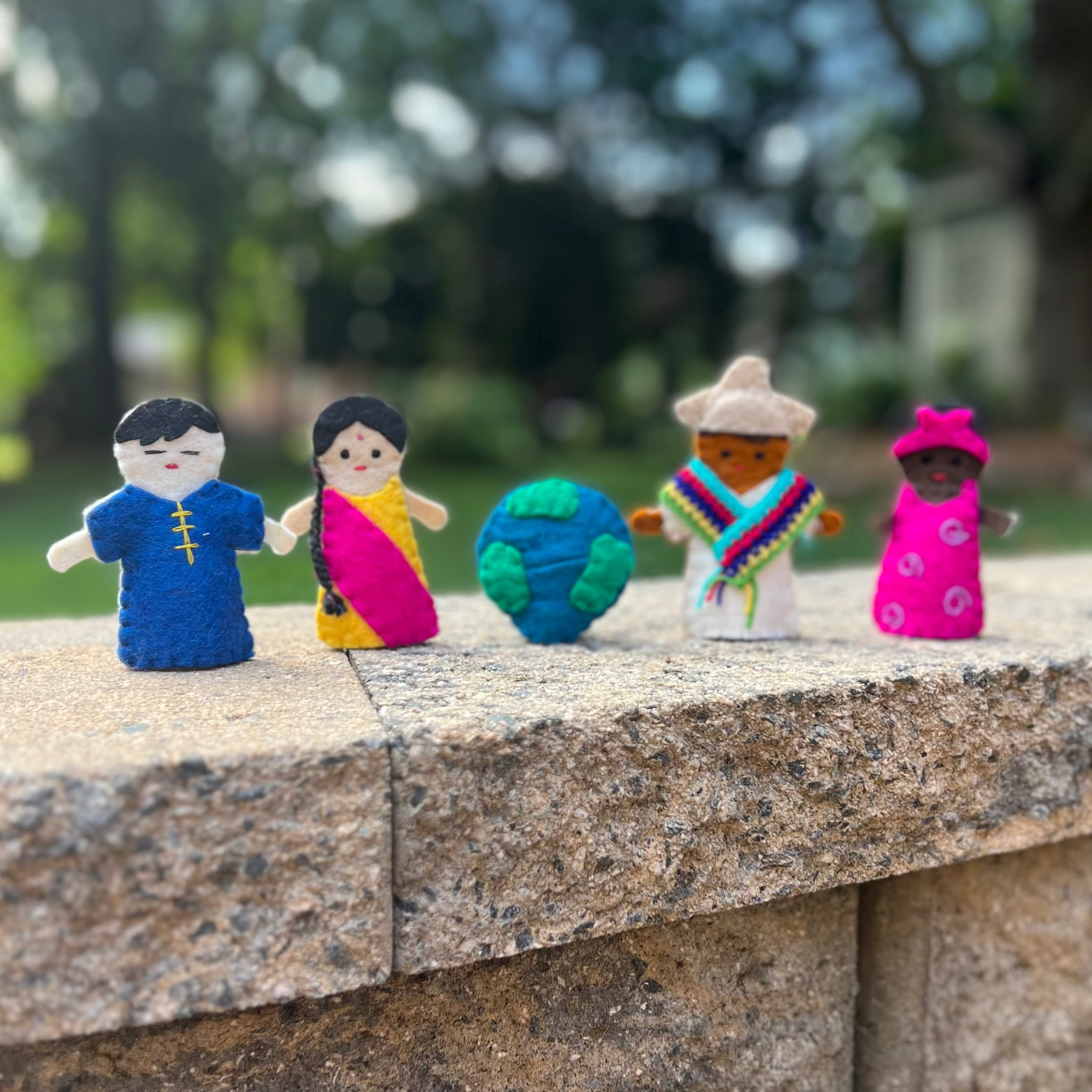 Children Around the World Finger Puppet