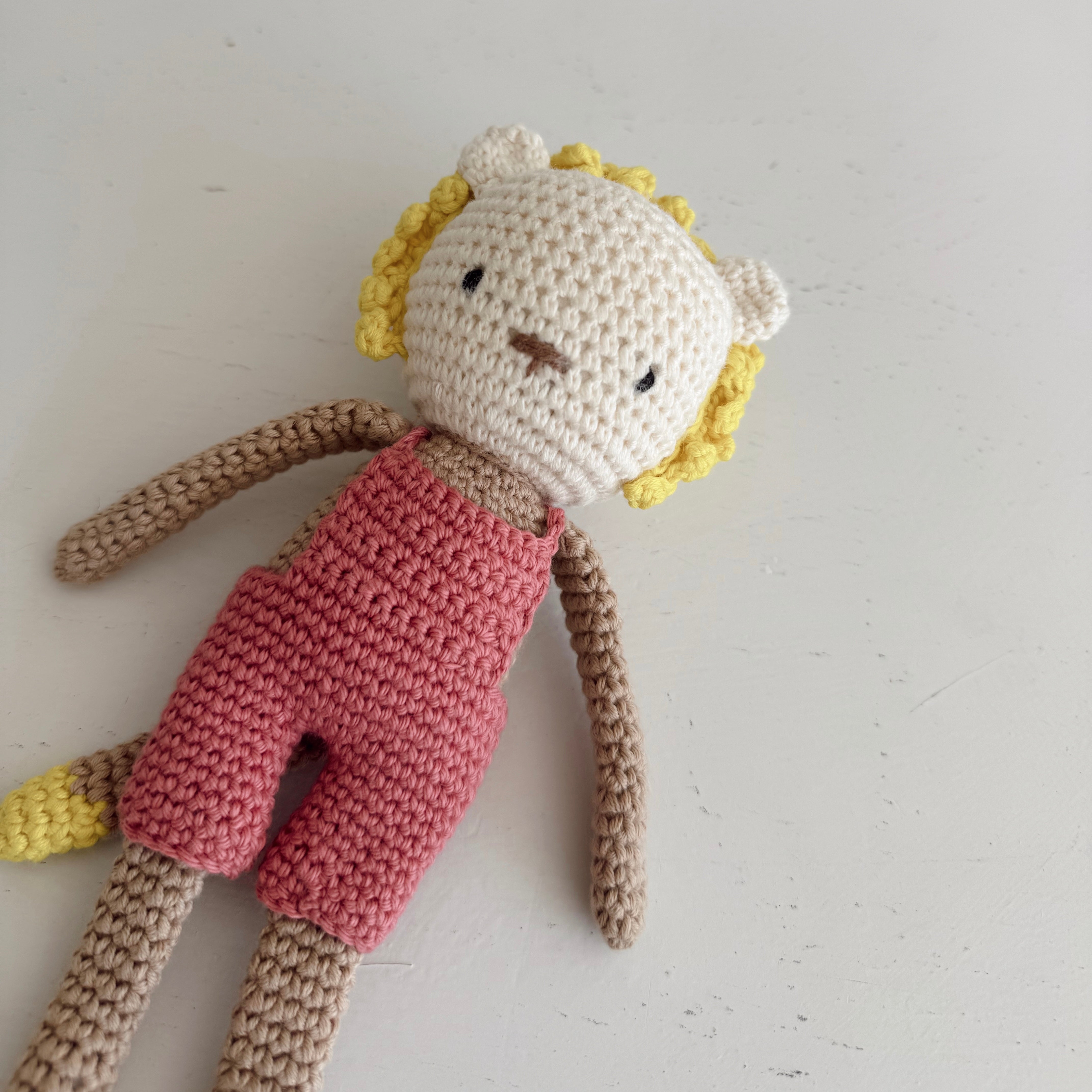 Crochet Animal Doll (Lion #8)