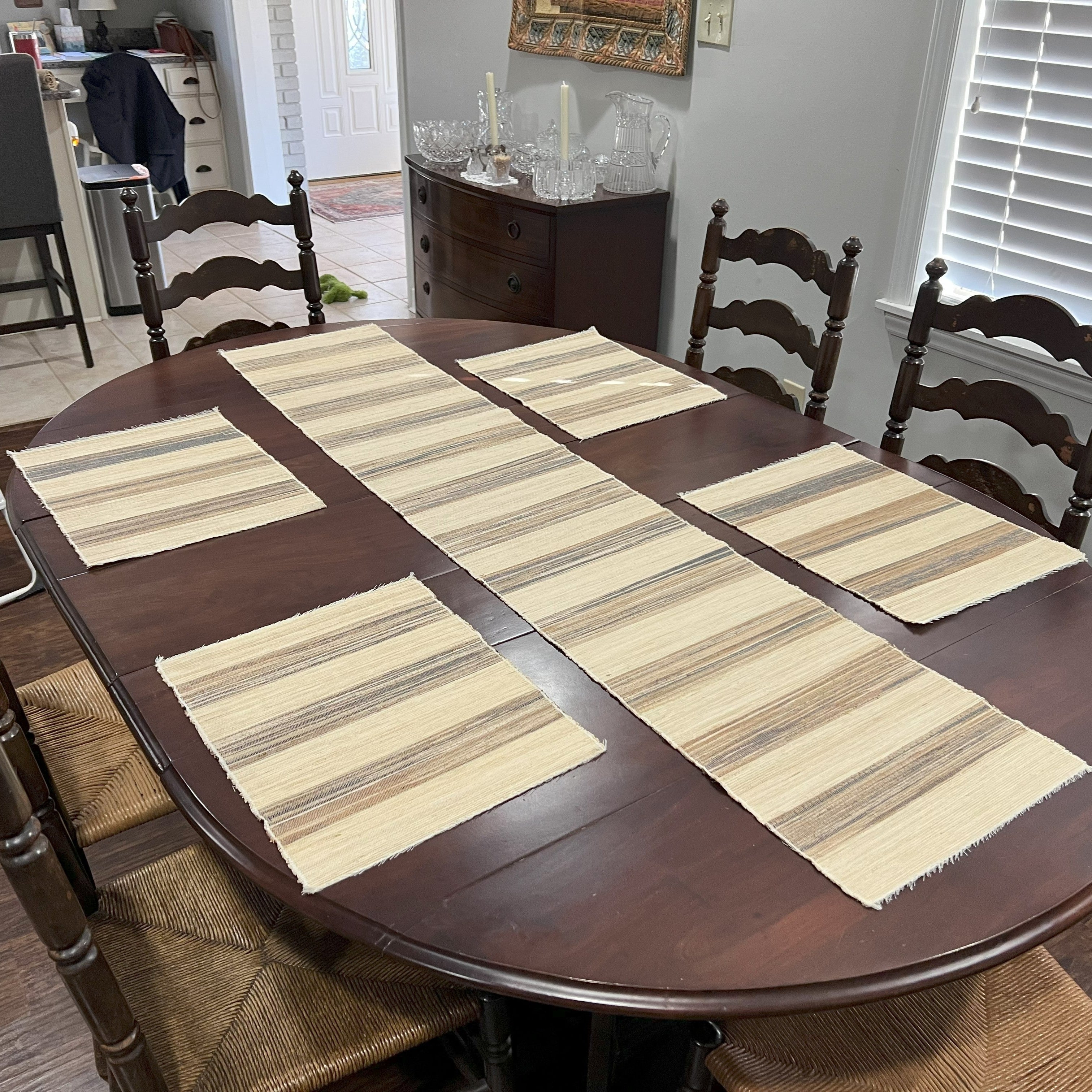 Raffia Grass and Banana Leaf Table Runner and 8 Placemats