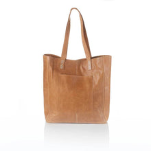 Load image into Gallery viewer, Taanka Leather Tote
