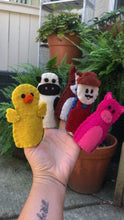 Load image into Gallery viewer, Farm Finger Puppet Set
