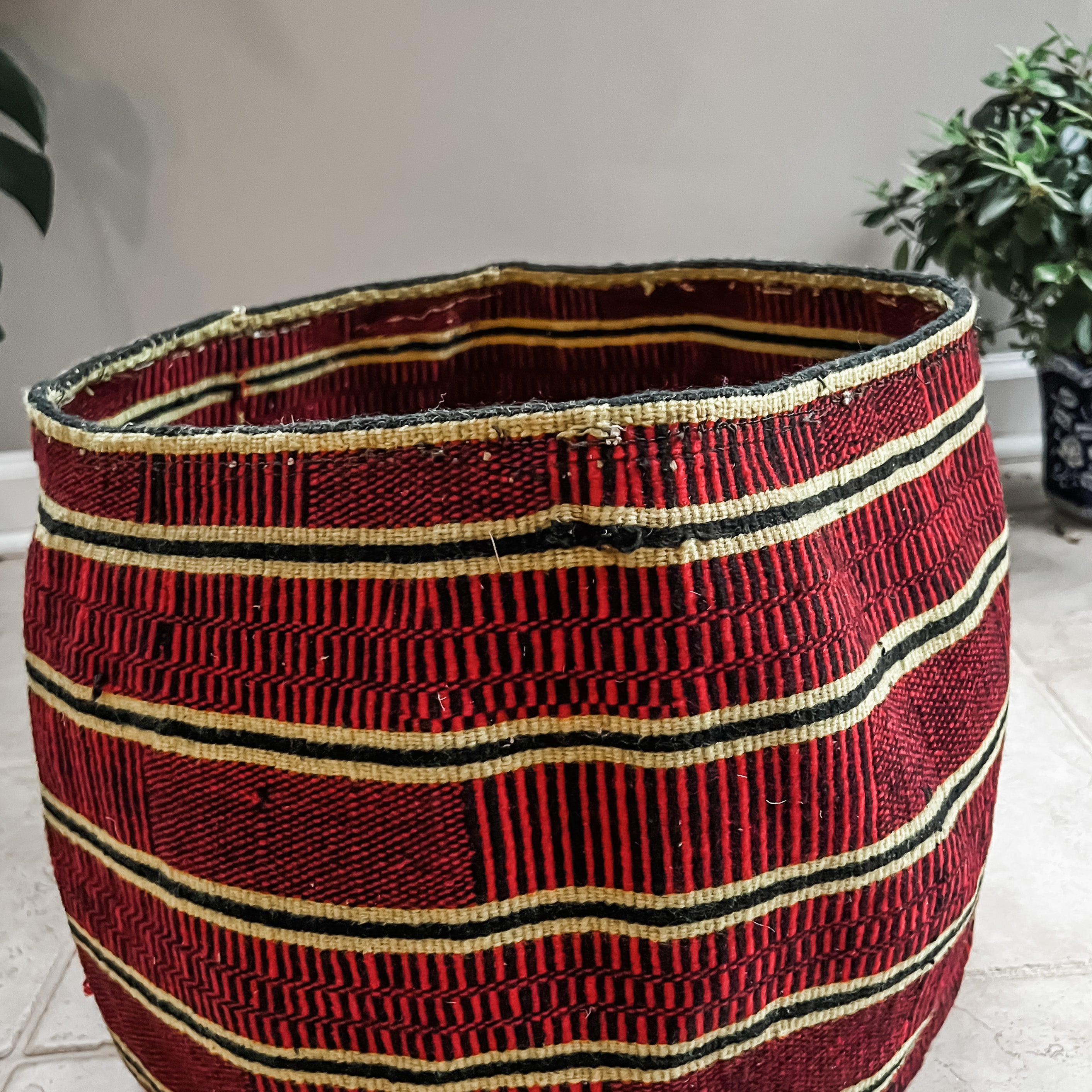 Woven Basket (XL)