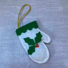 Load image into Gallery viewer, Mitten Ornament from Uganda
